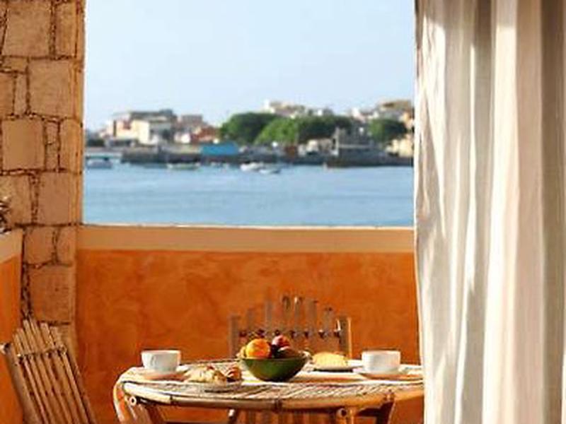 A020FD199269BC76628F44D0D5E52678