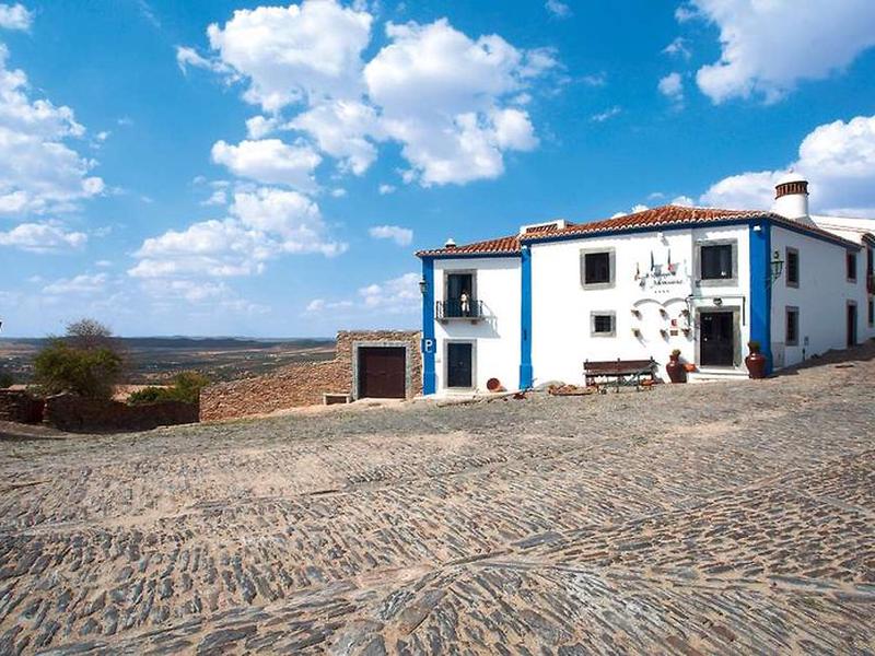 45B93915E00E45DED1B62BFB7480D01C