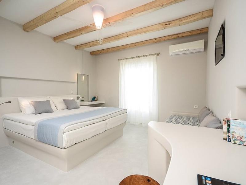 B266587DF2F630B39156A74C57868D84