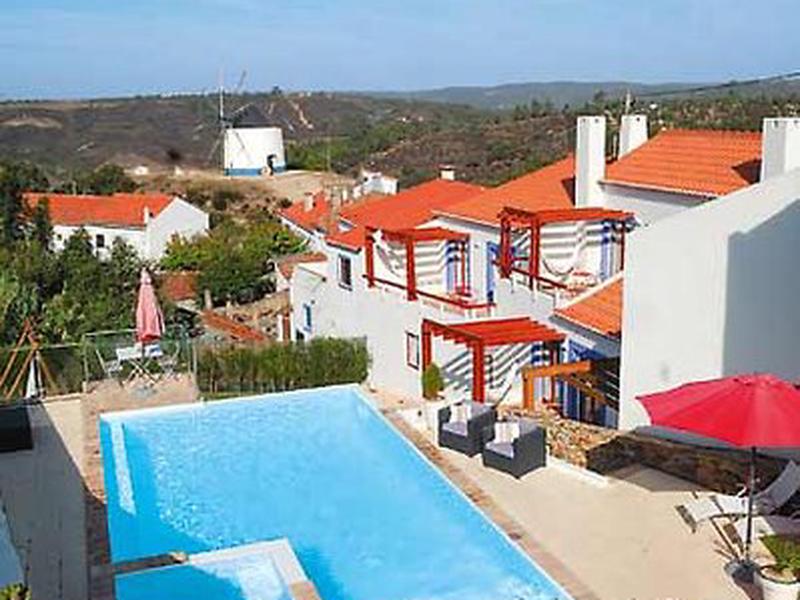 36D6F173010601DA4723484B4AA8DF2E