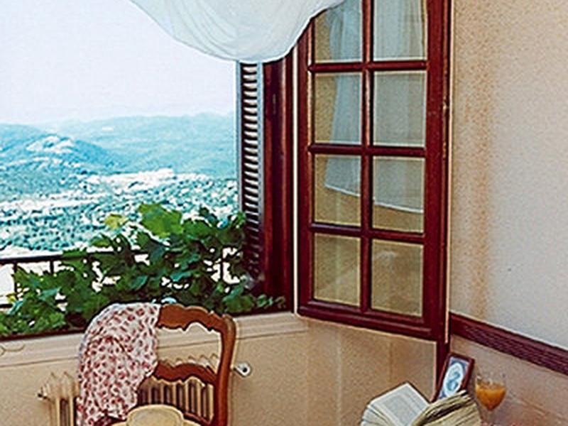 6C9278EC6BE4F2C6E98F895A2653BFF3