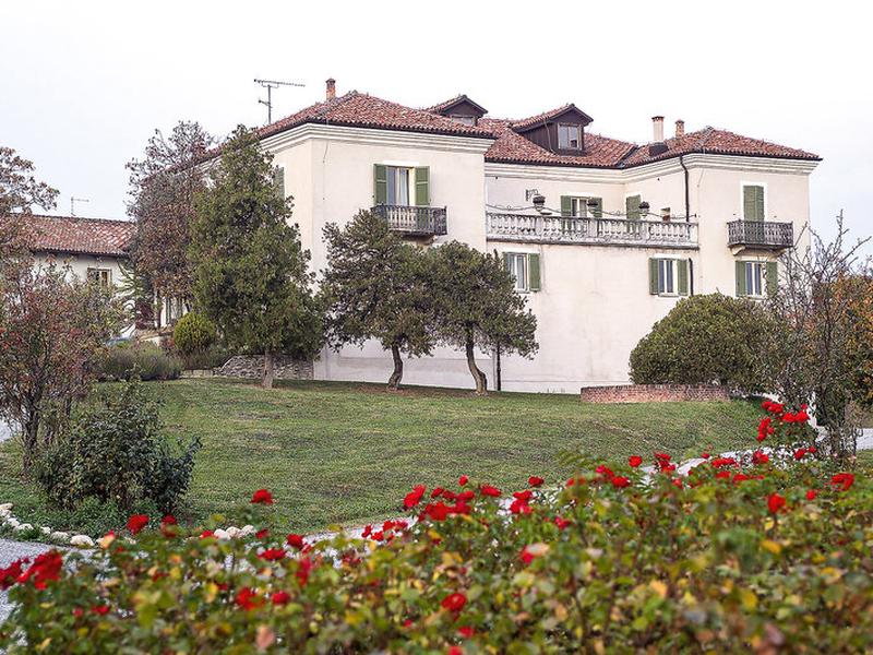 DEAAC1A58187DCF7A7355B8B6CAA2CC1