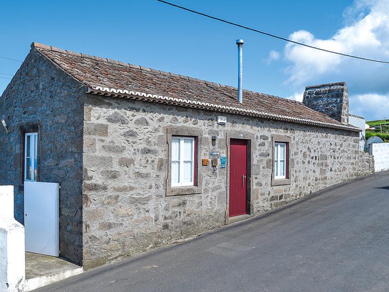 9898EDDB62097574DBF7FC6201F15909