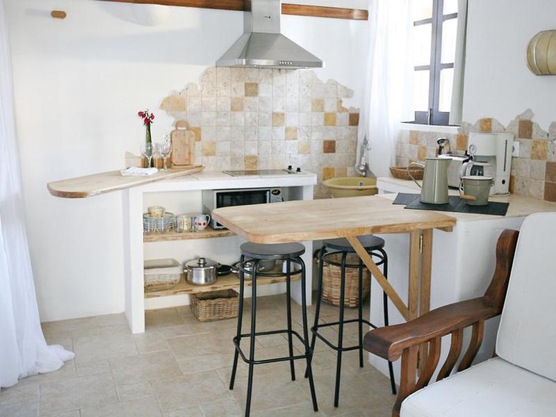 2321B18F9359714E926B61E8C150D328