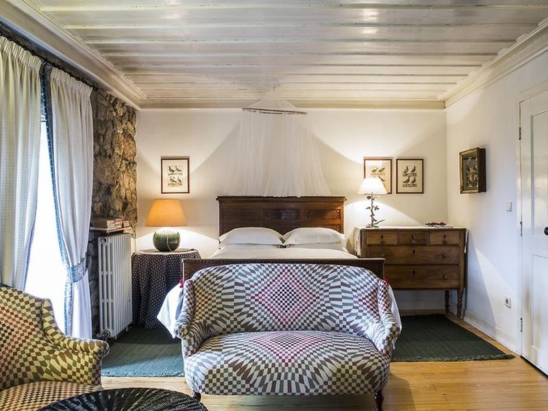 F2D8B92588CDF693CC3D76AD1B253386