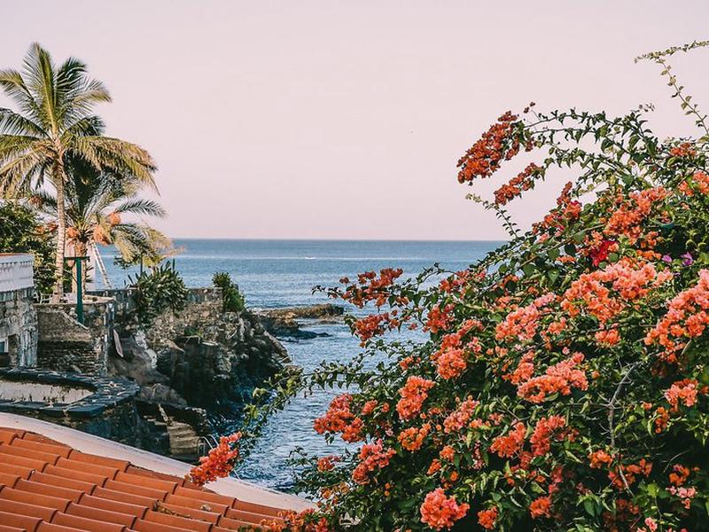 EFE1DA1C6BC9F2D36DDF3FFD89284B65