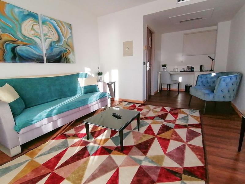 0CB93A49F27BEC634CBDE34E8DC63F97