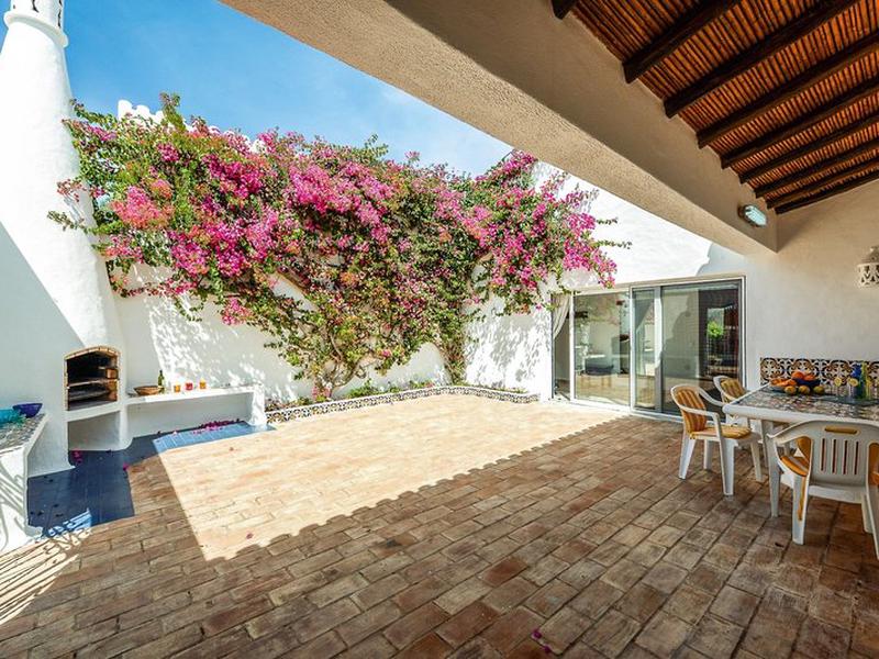 7840B05F47BB234D2EABBCAD14D71FA9