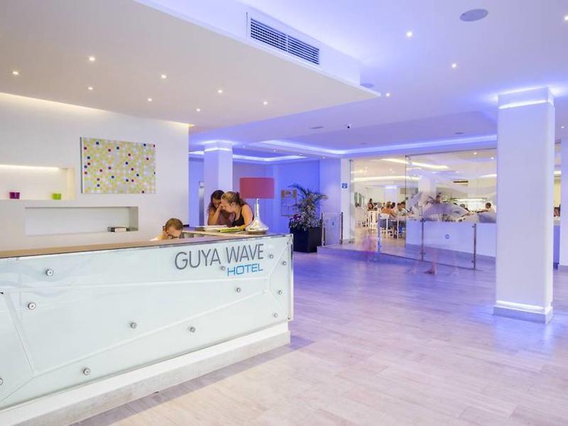 Guya Wave Hotel In Cala Ratjada Sonnenklar Tv