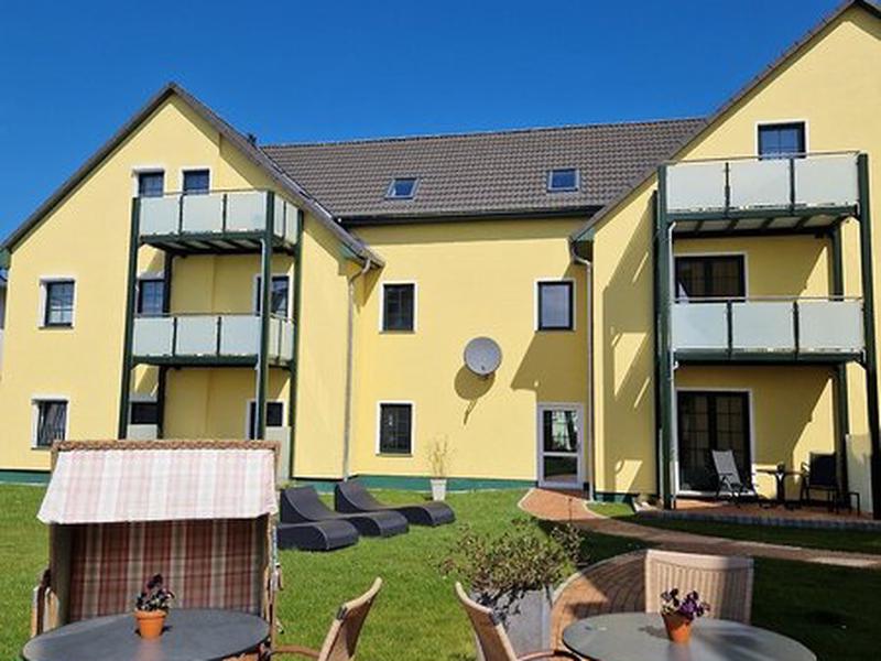 E86998F2E423BD0549BC2C1BE342539B