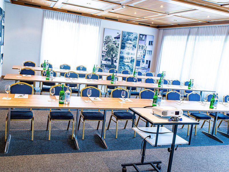 7DEEF4121F33ABE494963197838CF1A4