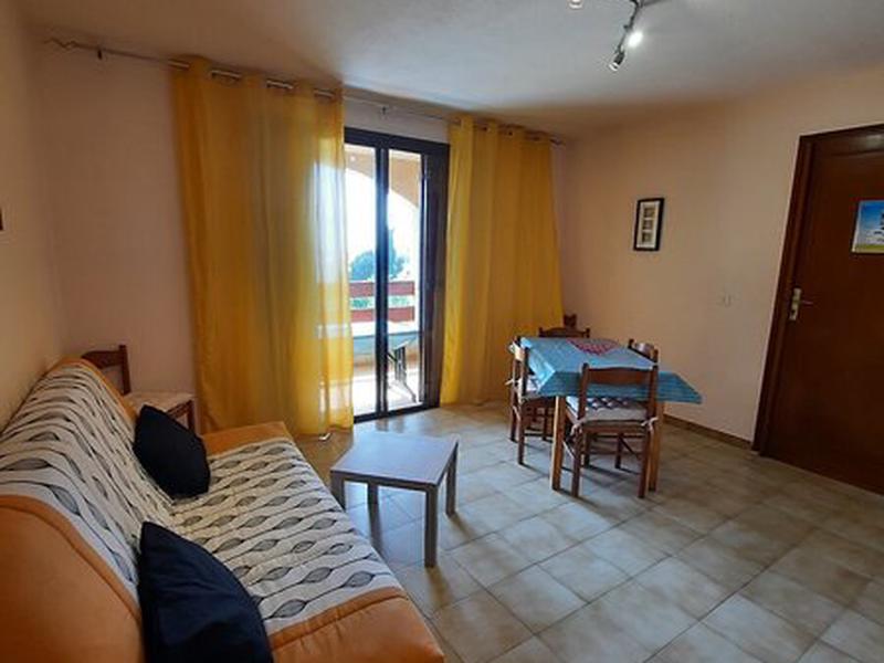 D2273118F4EF390424614CF52BBFAA3F