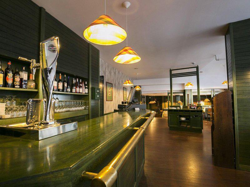 73494FBDB719B8F95A087DCF455BCFF4