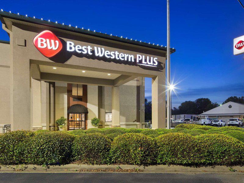 E6C7C29C6763180D53D698F2FCDB4218