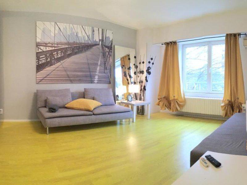 0A0ED71F0EB1C9A72E2527B04CFBA5AB