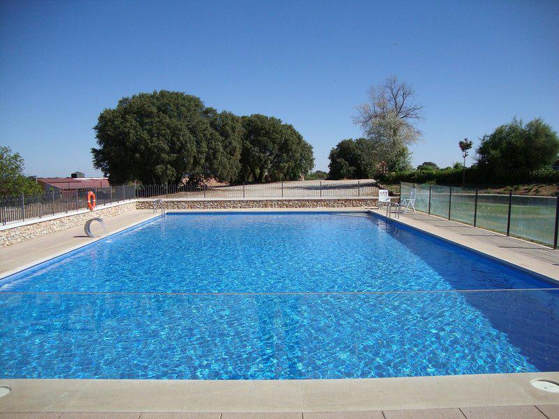 CD2402A800CAE2498270C3C63C5C7B52