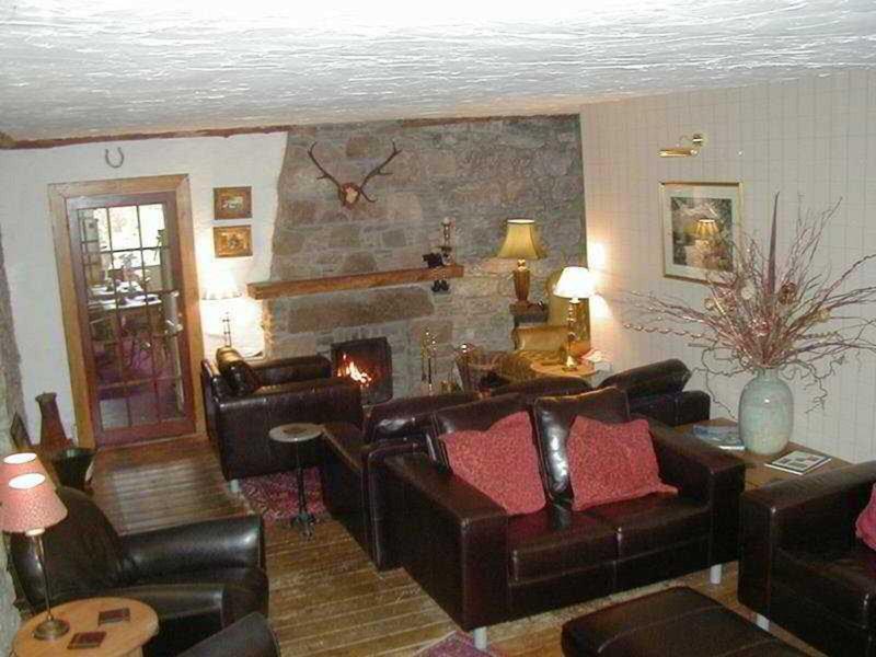 AAC42D28CCA2BE04CE26F9208E49F846