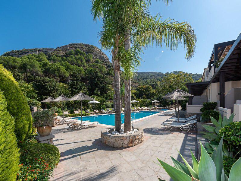 7B6E8B68FD75586E65E33E4C12ADD651