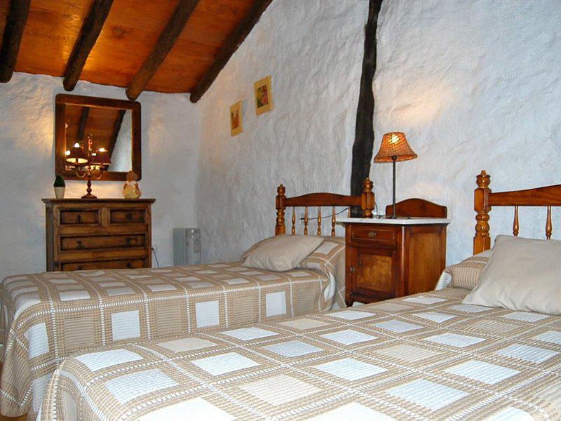 E6AB2C195C3FAB02077E2BBFEDCFF26F