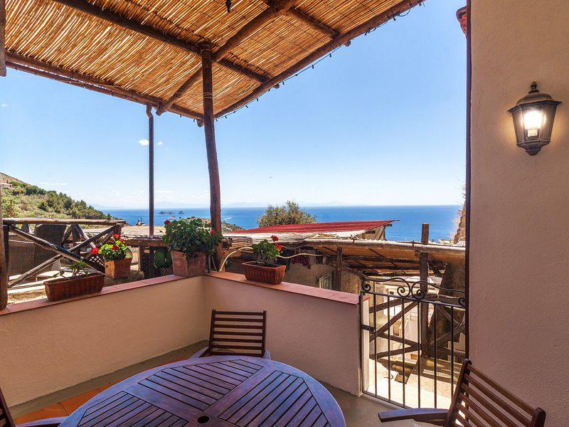 91390ED2CCB512A0F78BE27D5618B9E0