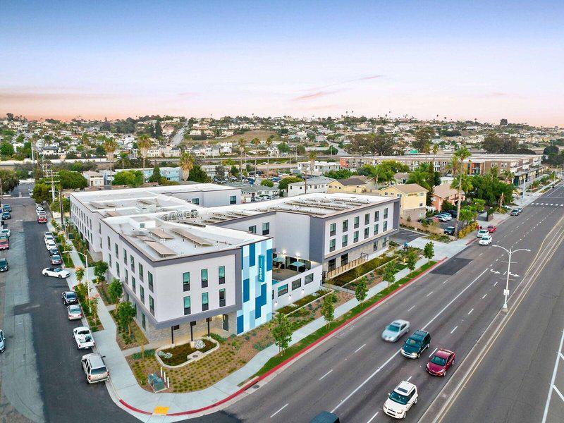 A0FBAE8BC5E277E8EC4A88196C3B35BF