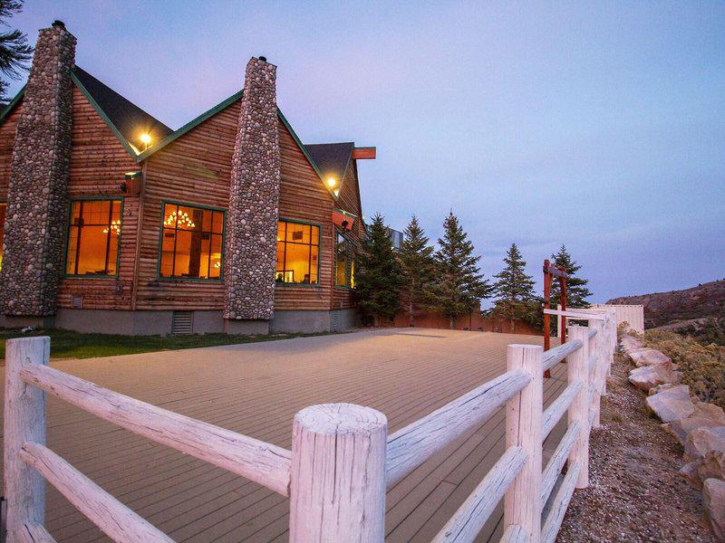 DC3FB358DDCE8FDB0D8E93A3B3787D17