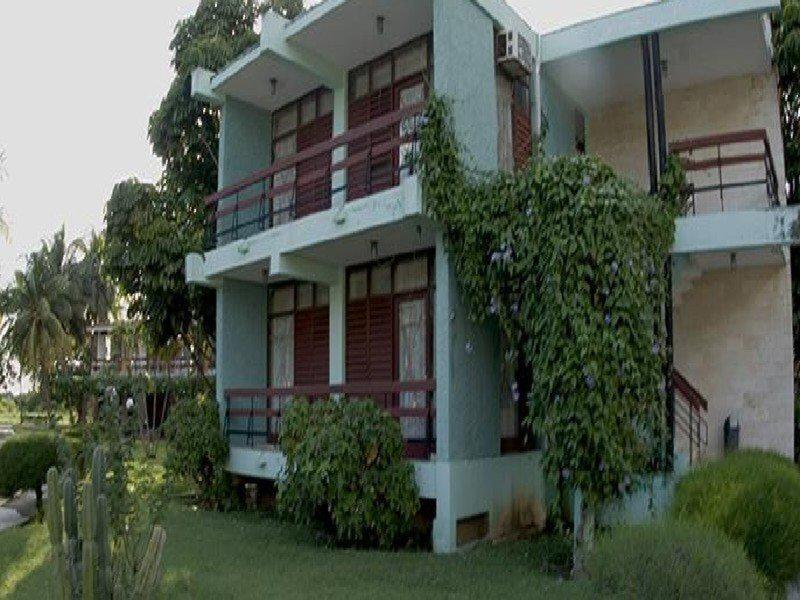 B9B31B068D09CE5C16FE9F6F67364038