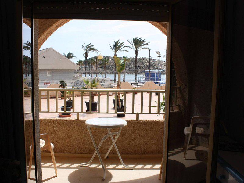 BA7328E740C57FFD0FF8BCC2EC739ECF