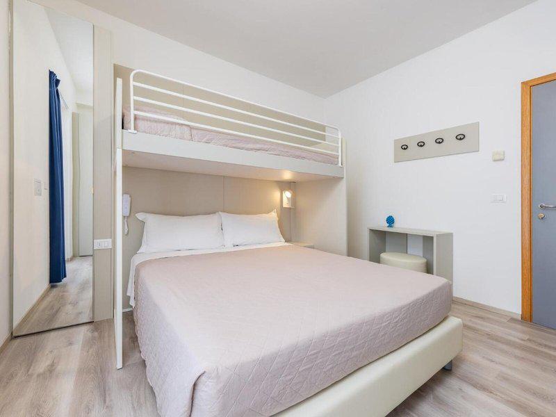 524D8794330944A2C4E814A0FCC47621