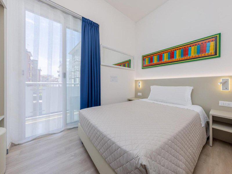 FA80DBBD488D2E03F47A4483CAB461C2