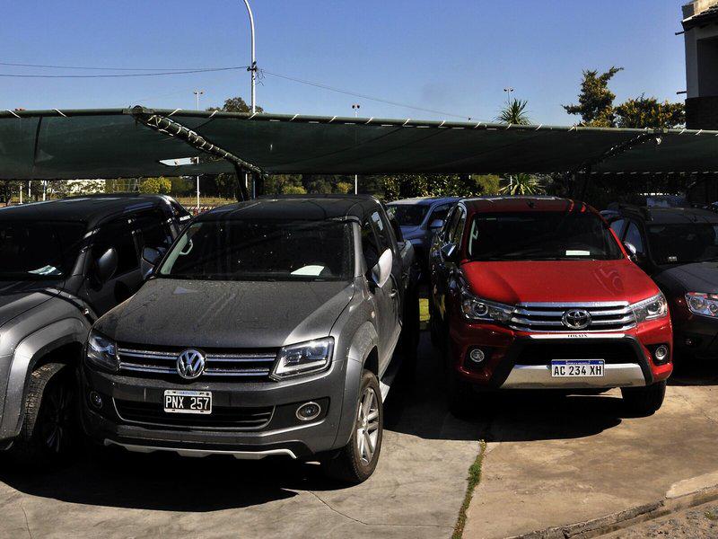 6C84599FE8D3B35798FBD13FA0E044AC