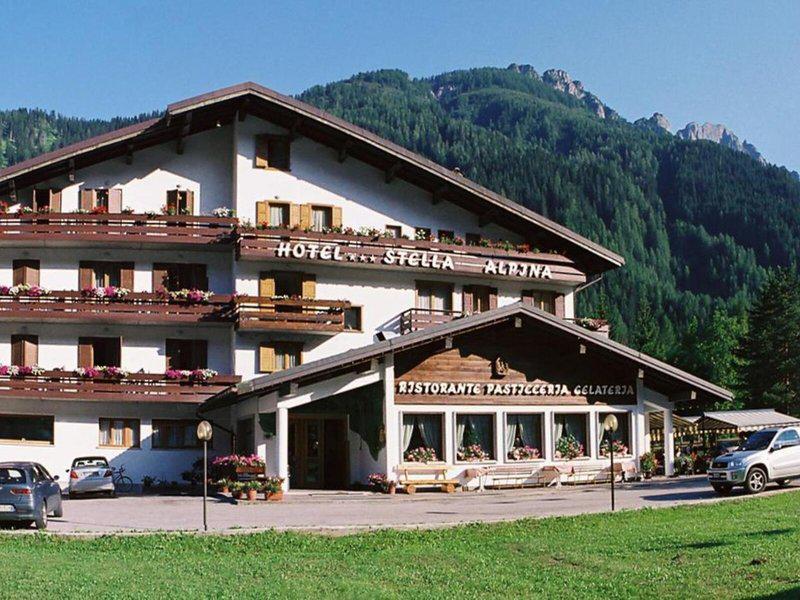 EEBCE8F4E5F9F6A03B6B4681828766B3