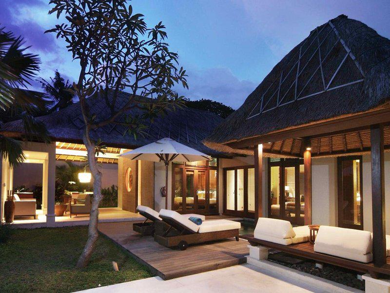 E4E39833E5FA44FA09F97ABF3B1B22C7