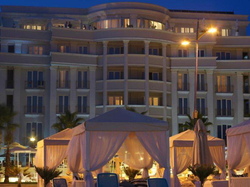 813454F1DFF423B46C61E9E5BF0E6F1D