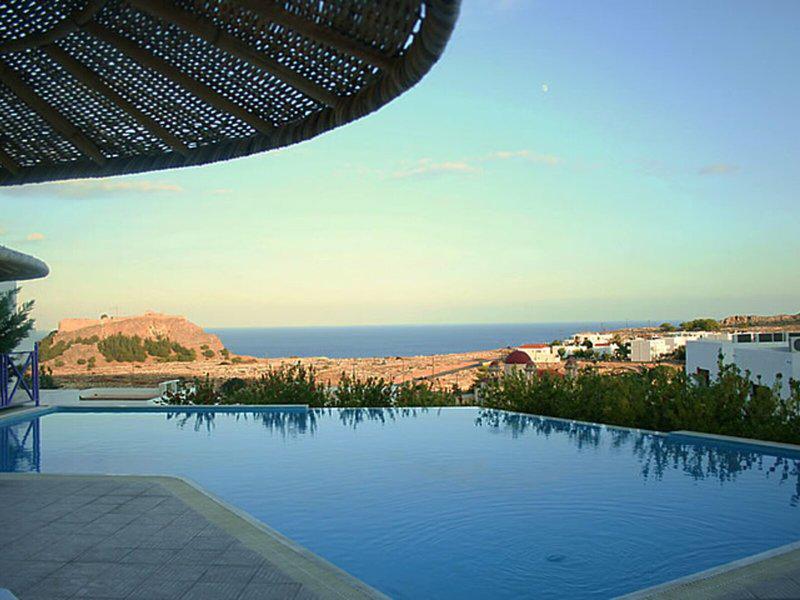 DE693F06B5E4CDB738103F66BD486FBC