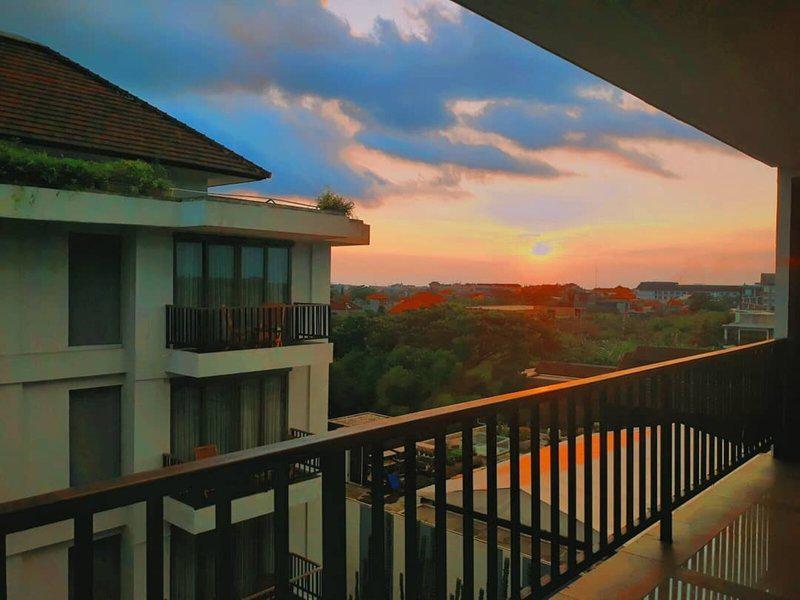 842100707647DF0F8C3F8836A5D587AB