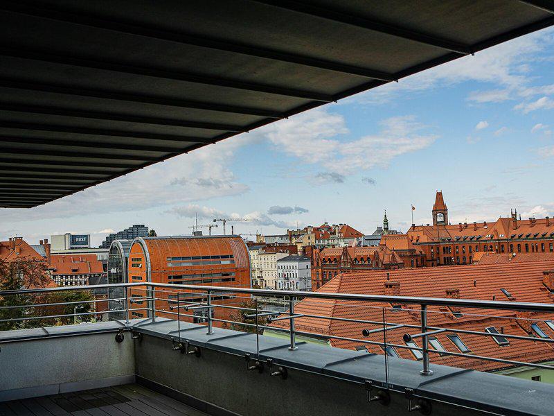 F5B301DA953BF0E8FEED4B9711253BBC