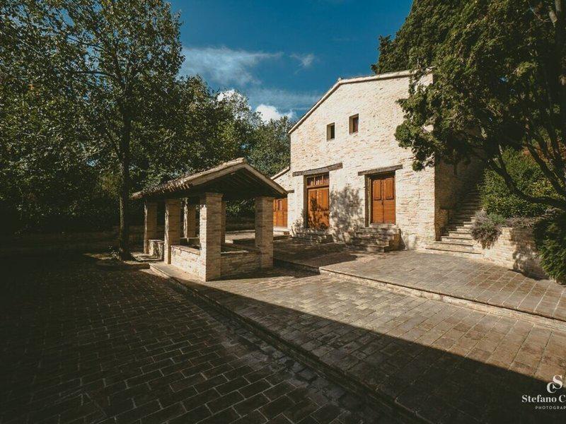 69377635777E1BF54AAE3128152FBEDB