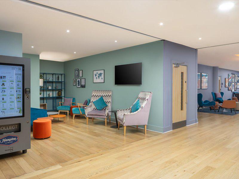 E564B0205D3B4B1D06EF6A801BABC75A