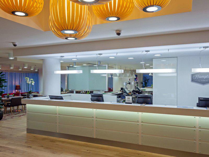 AD9D2C9F5F41DA35DEB1C970AC6CDEEF