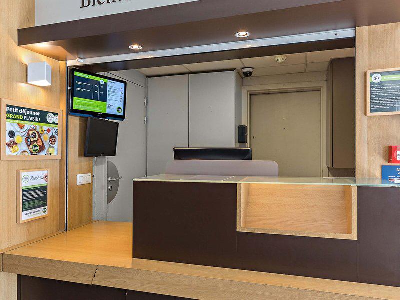 18EE41C8E552E19887AC9C40A7545664