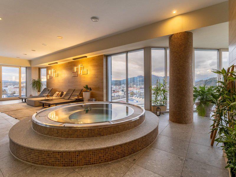 A0A4A674167653440AF7CEA4812E02C9