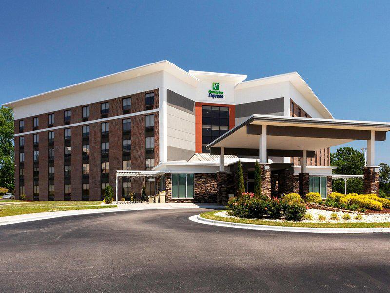 EC895D21F707DFE1913EE7EDE725BE83