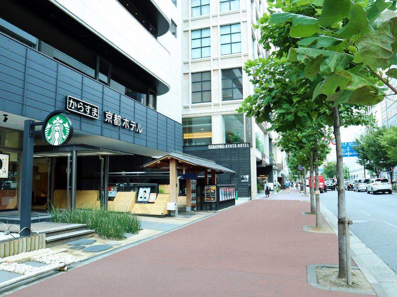 7CC4A3A5B1A5D356655C458B711D1578