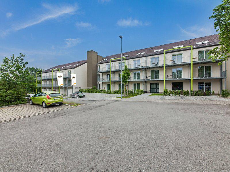 7FF23671E325DE6B2C774F3CBED53202