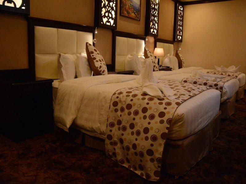 50C21190E09DCA6982485B15206E1B45