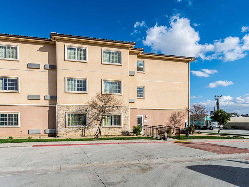 B769BEE5E8F4792688A73AB898E4F5F3