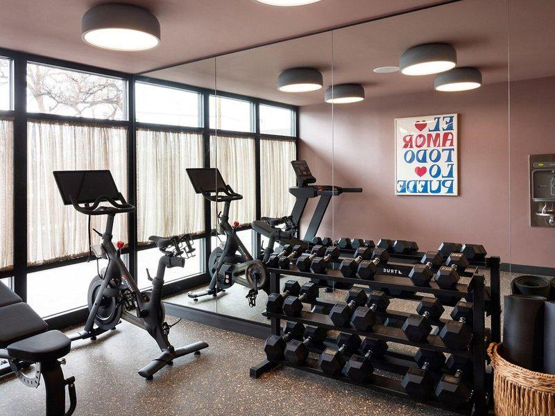 4AC6D4EC74DF6C3801FF2828E18D4CD4