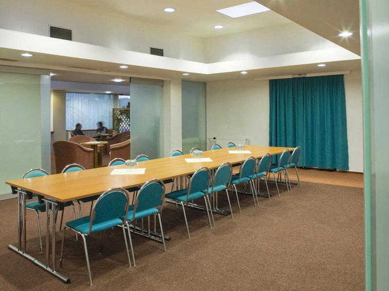 B79A161D80518E8E1C22D4FDB898AE9C