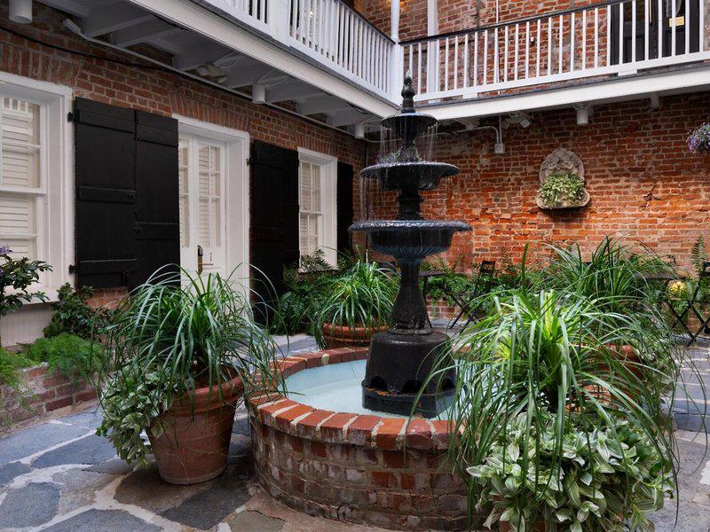 F43C672AD378E518163235B9F53FCAFE